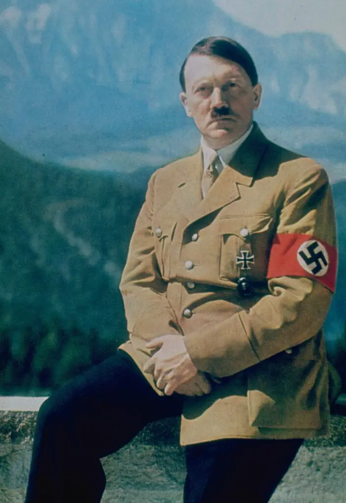 Hitler Altezza Cm